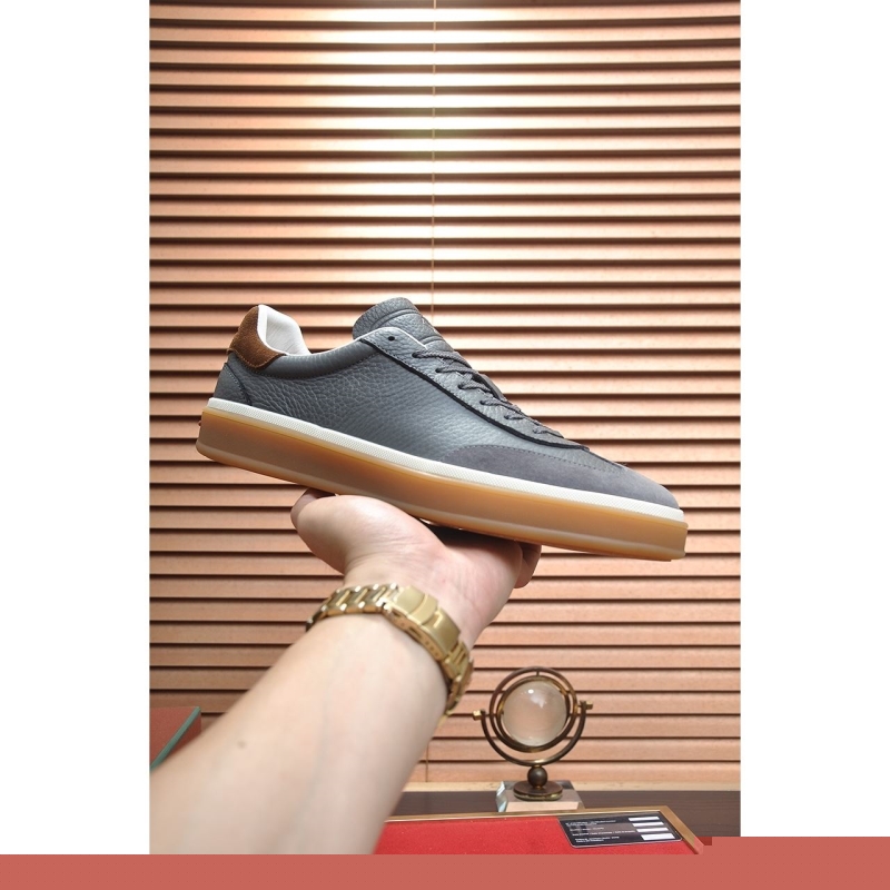 H**mes sneakers